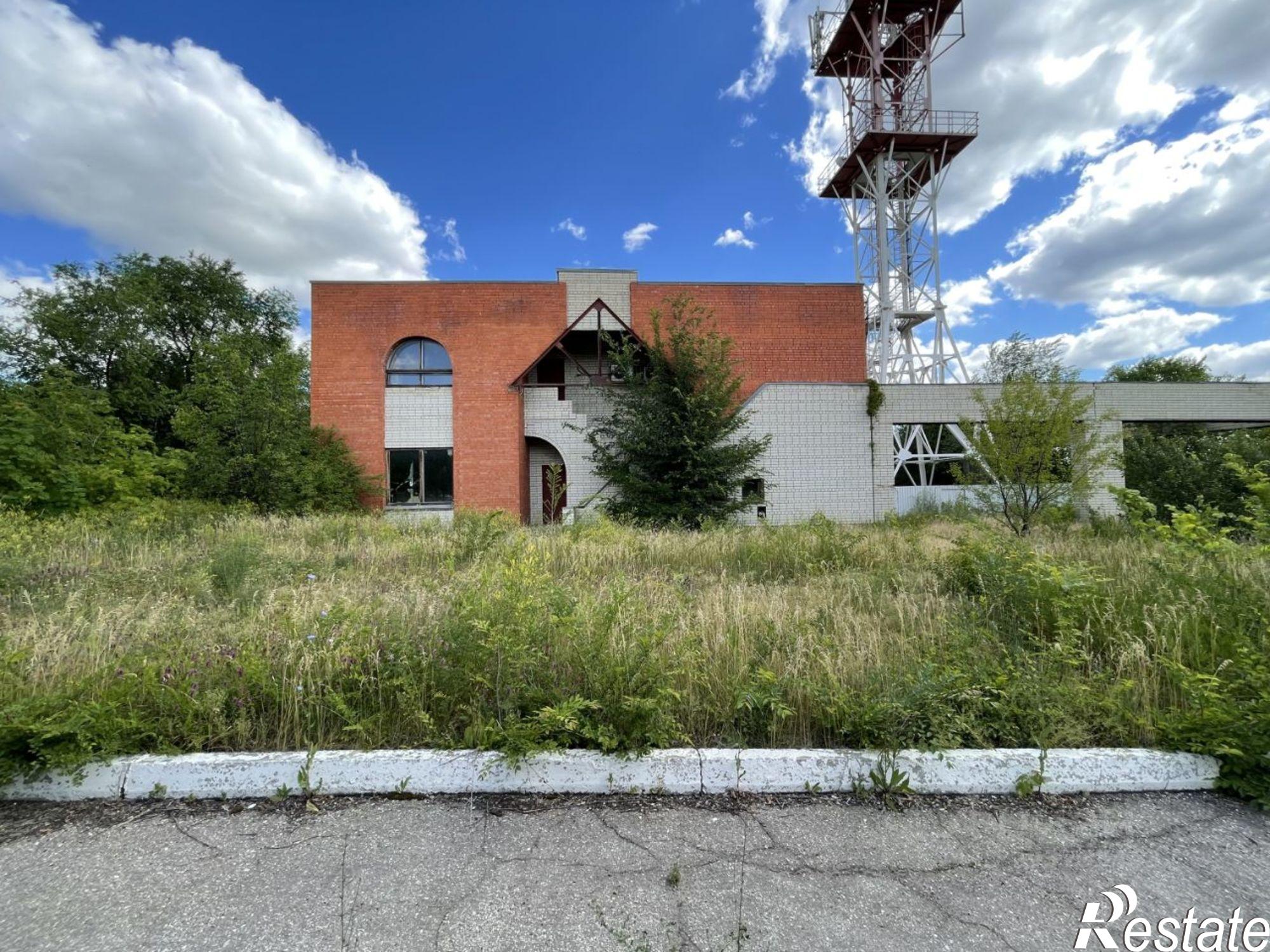 Купить ОСЗ, отдельно стоящее здание за 8 976 200 рублей на Комсомольская улица, 146