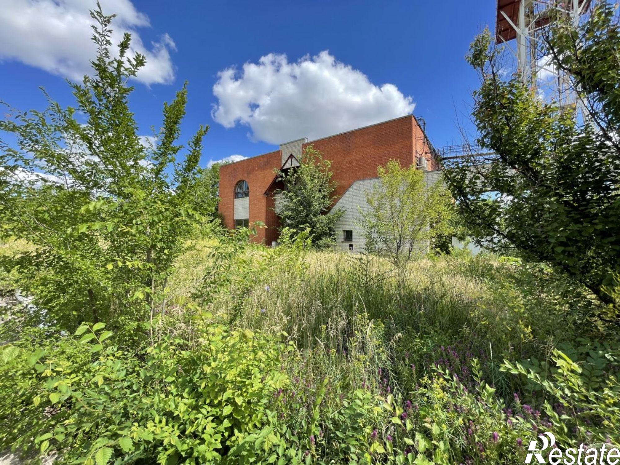 Купить ОСЗ, отдельно стоящее здание за 8 976 200 рублей на Комсомольская улица, 146