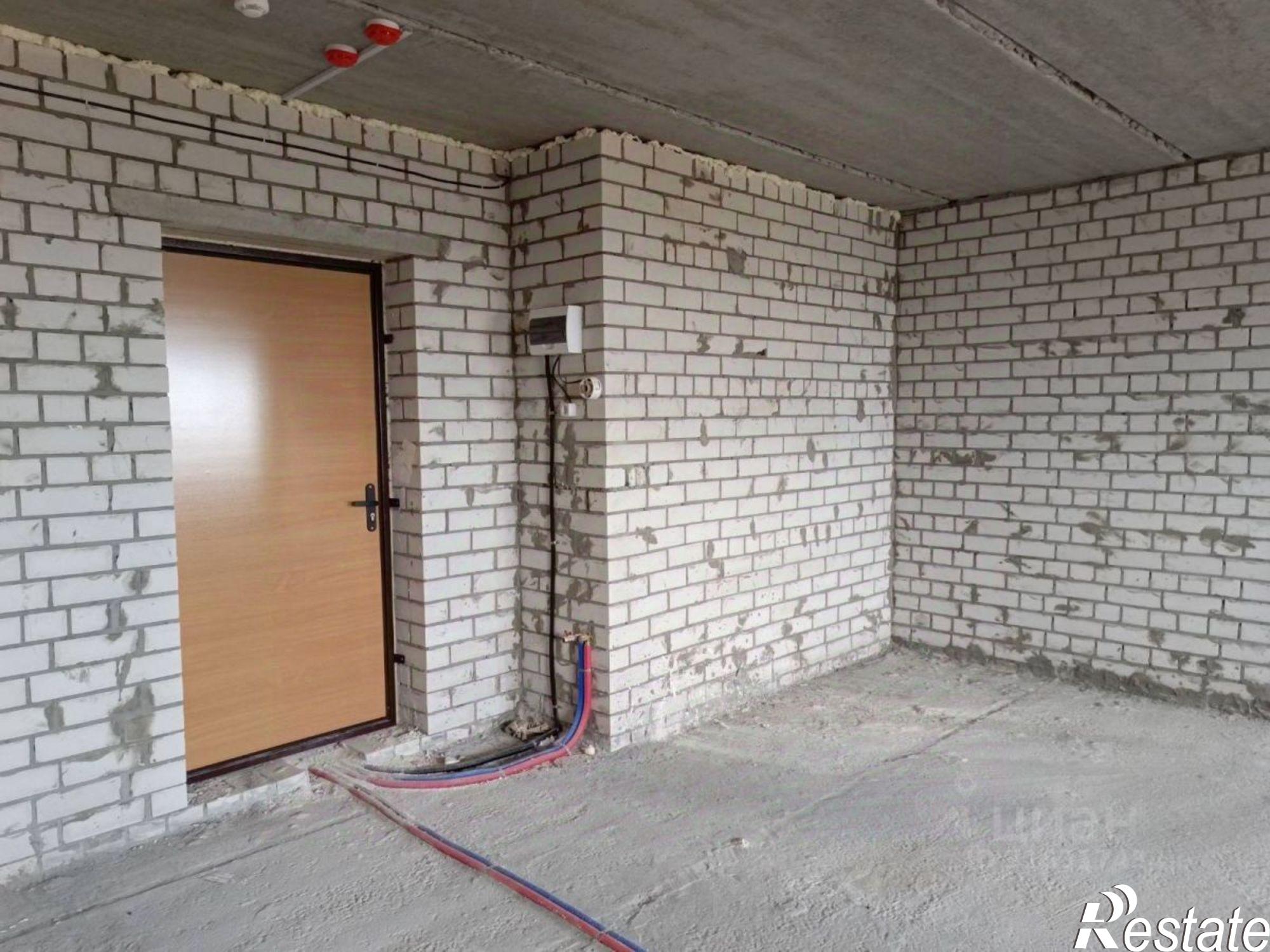 Купить квартиру за 3 806 000 рублей на пр-кт Героев Отечества, 8