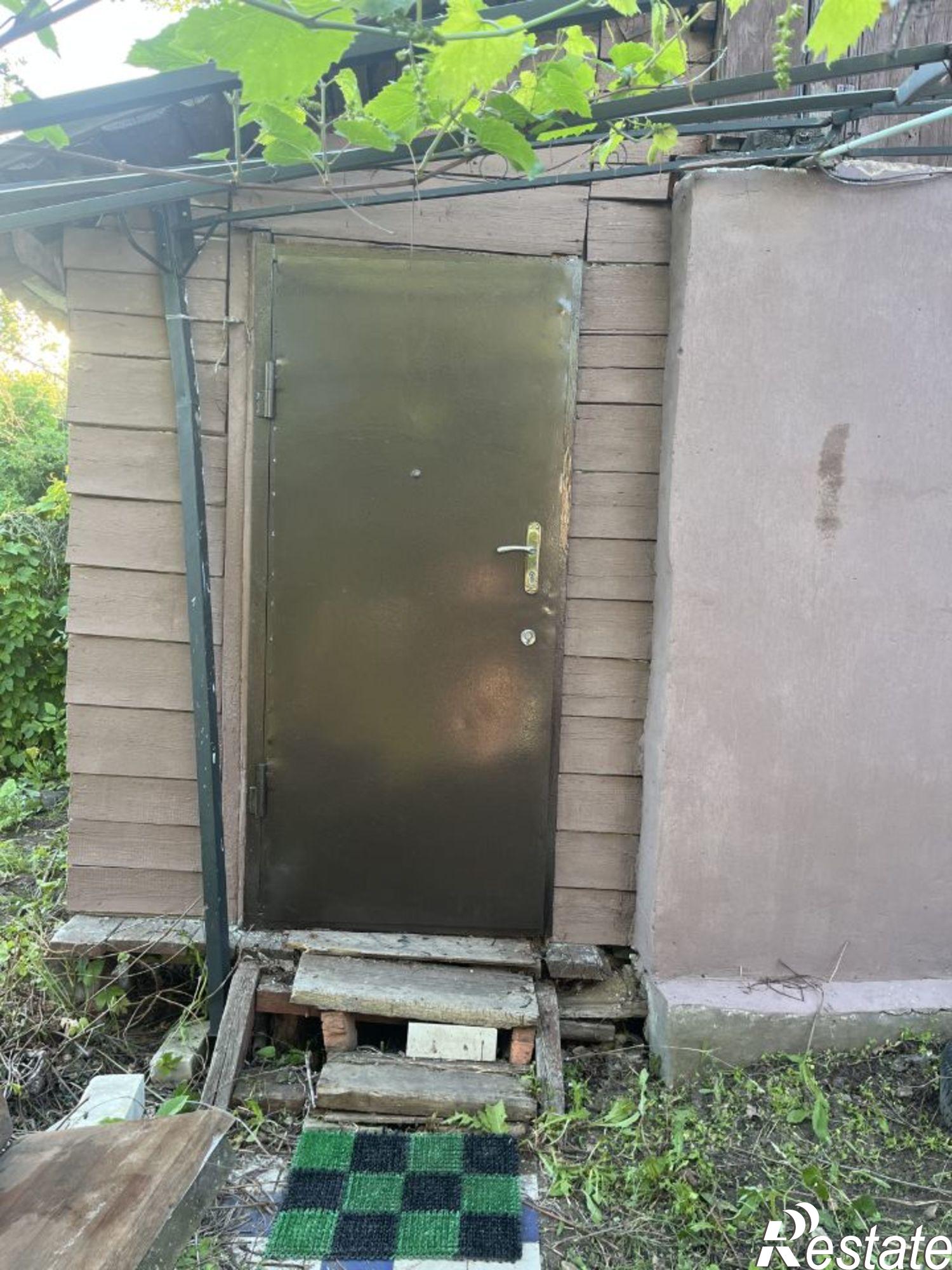 Купить дачу, дом, коттедж за 780 000 рублей на СНТ Сирень