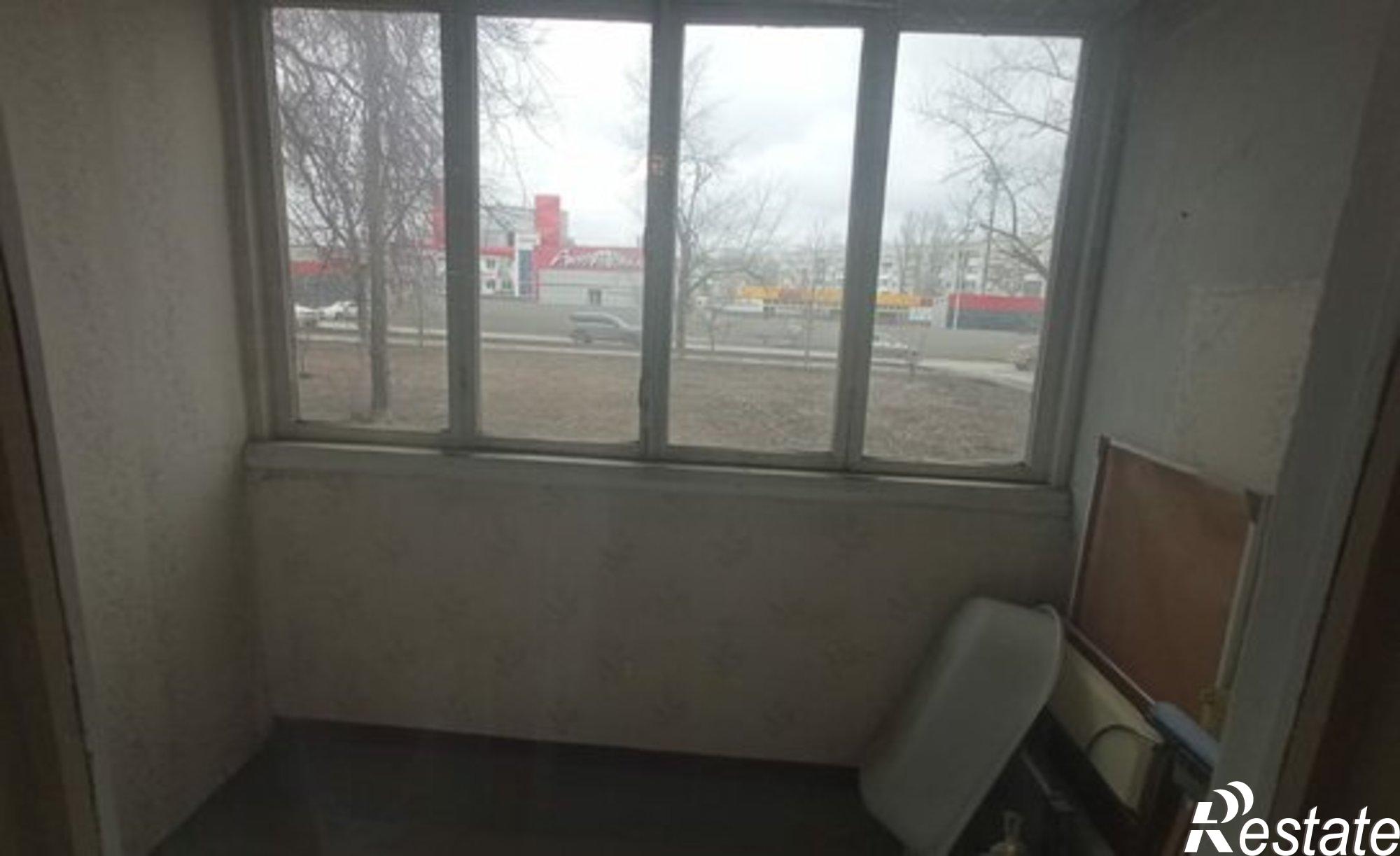 Купить квартиру за 5 400 000 рублей на Днепропетровская улица, 6