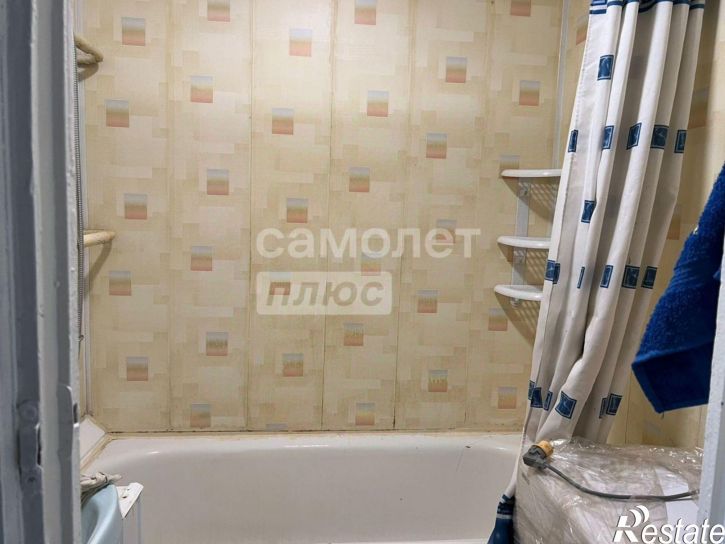 2-комн квартира Топольчанская улица, 1Б,  д. 1Б