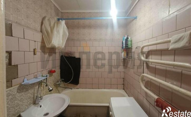 2-комн квартира пр-кт им 50 лет Октября, 11,  д. 11