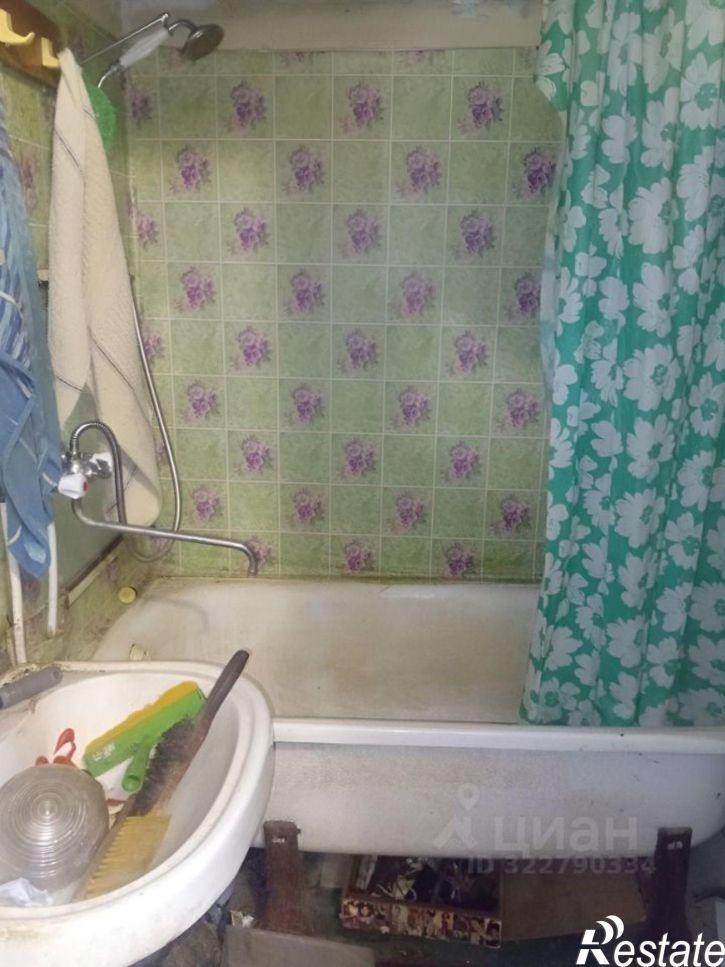 1-комн квартира улица Азина, 19А,  д. 19А