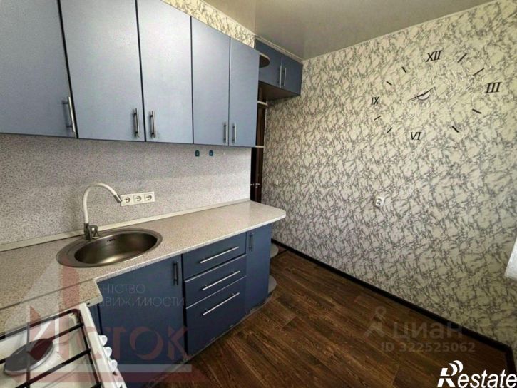 2-комн квартира улица Тархова, 14Б,  д. 14Б