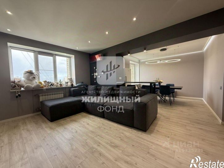 4-комн квартира улица Рахова, 61/71,  д. 61/71