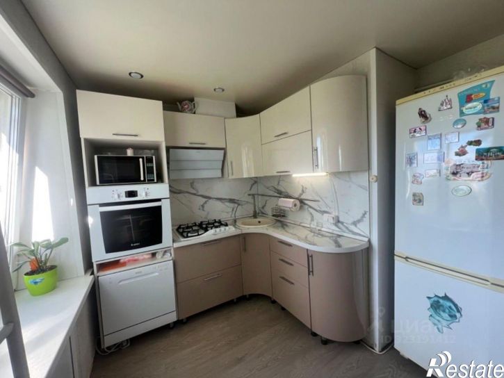 3-комн квартира ул Бакинская, 10,  д. 10