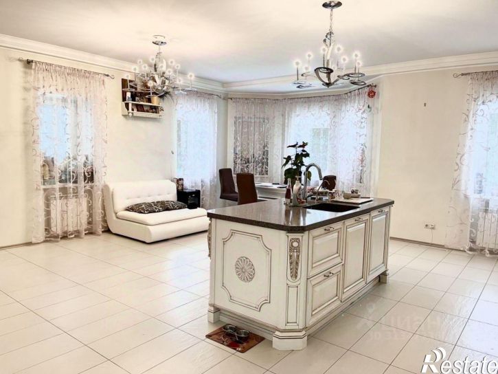 3-комн квартира улица Рахова, 129,  д. 129