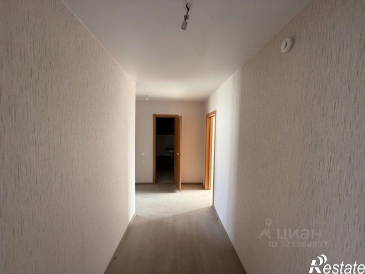 3-комн квартира улица Михаила Булгакова, 4А,  д. 4А