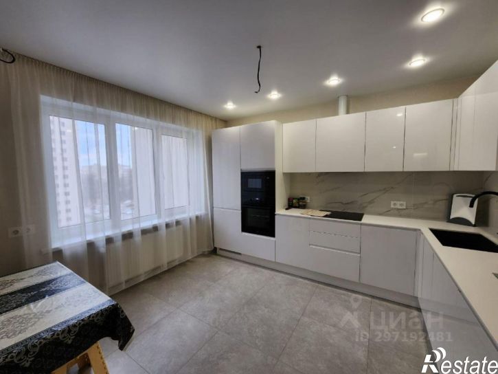 3-комн квартира Шелковичная улица, 4,  д. 4