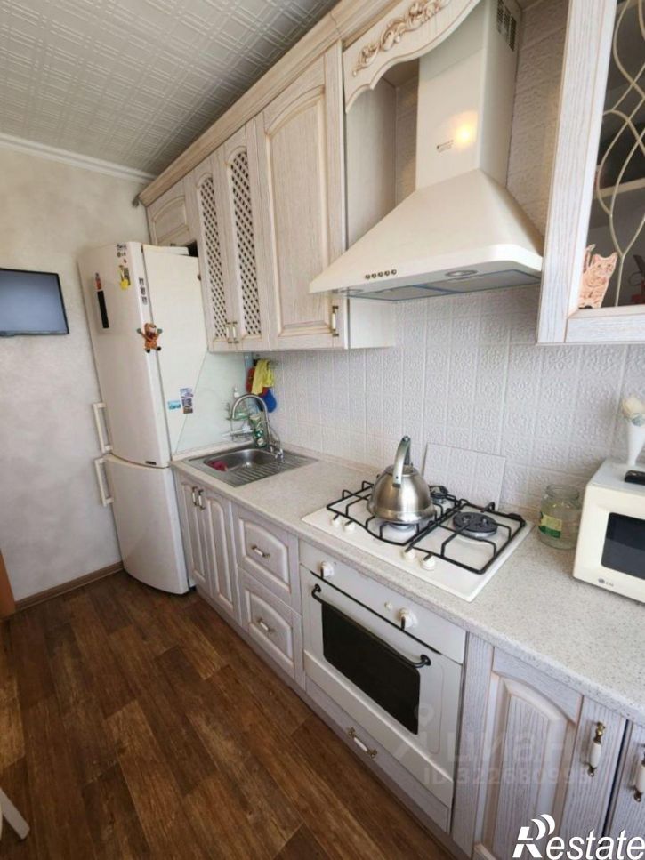 3-комн квартира проспект Строителей, 20,  д. 20