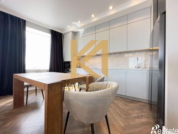 4-комн квартира Славянская пл, 2,  д. 2