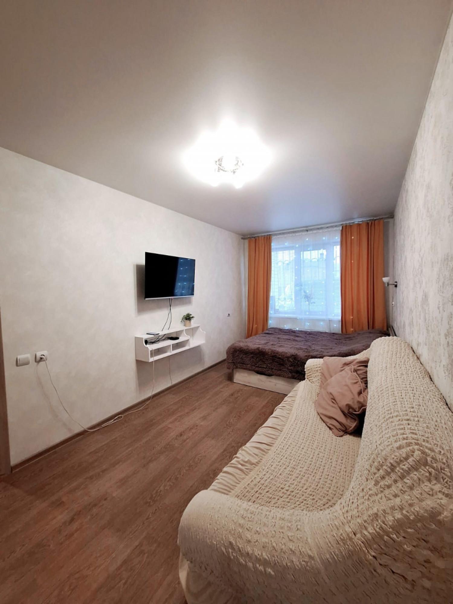 Купить квартиру за 3 050 000 рублей на Хрустальная, 68е