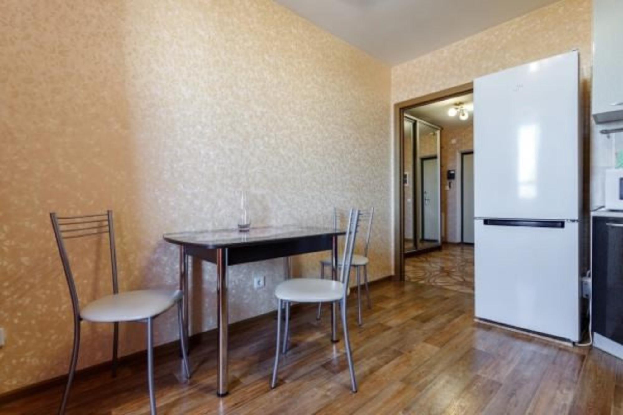 Сдать квартиру за 15 000 рублей на Советская, 6а