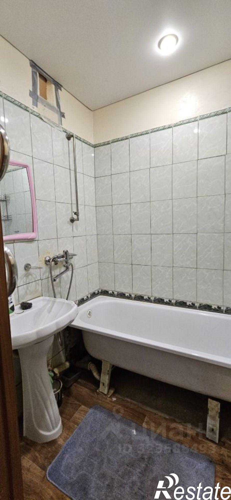 Сдать квартиру за 17 000 рублей на улица Бардина, 8