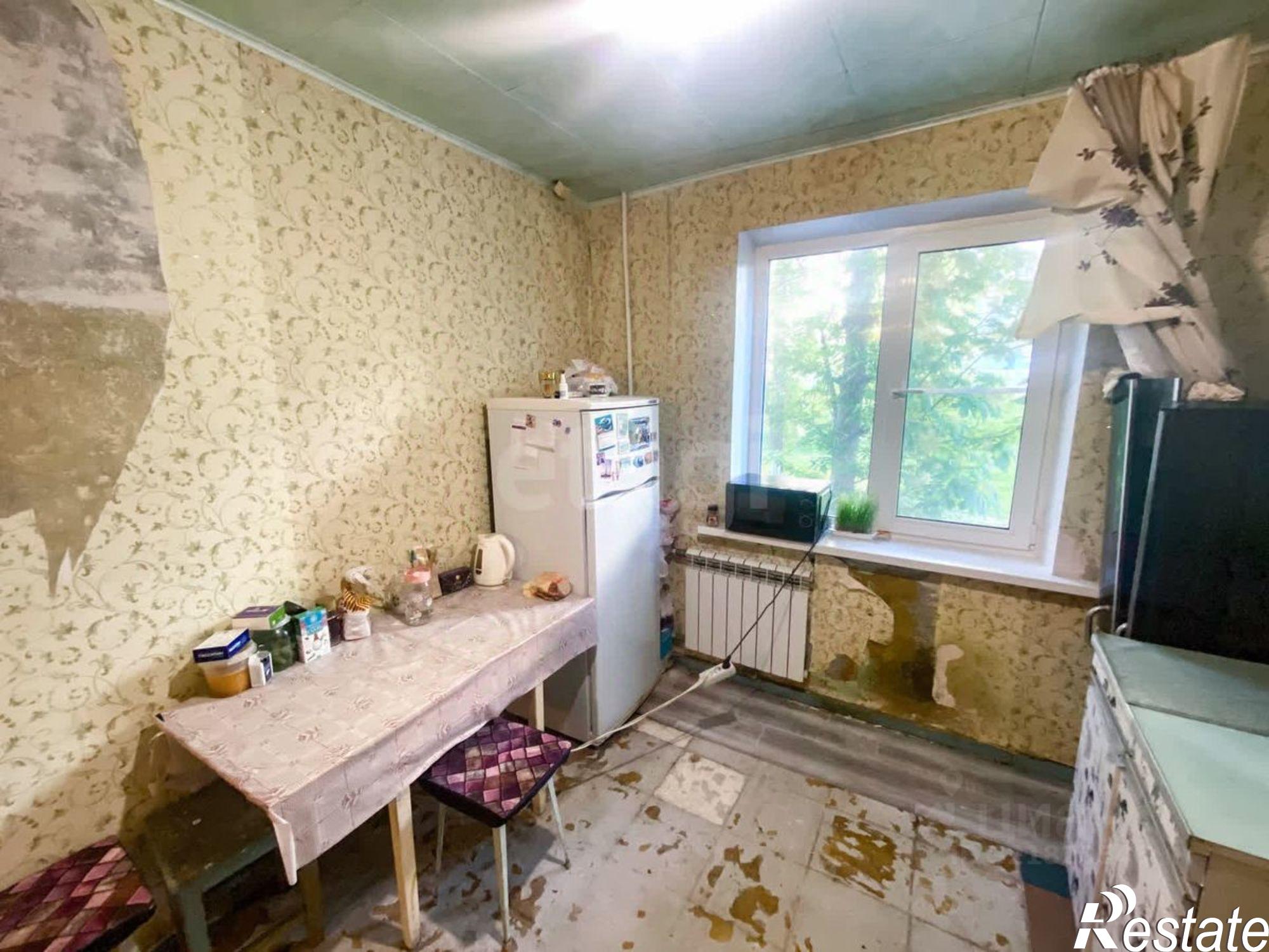 Купить квартиру за 2 350 000 рублей на улица Азина, 21