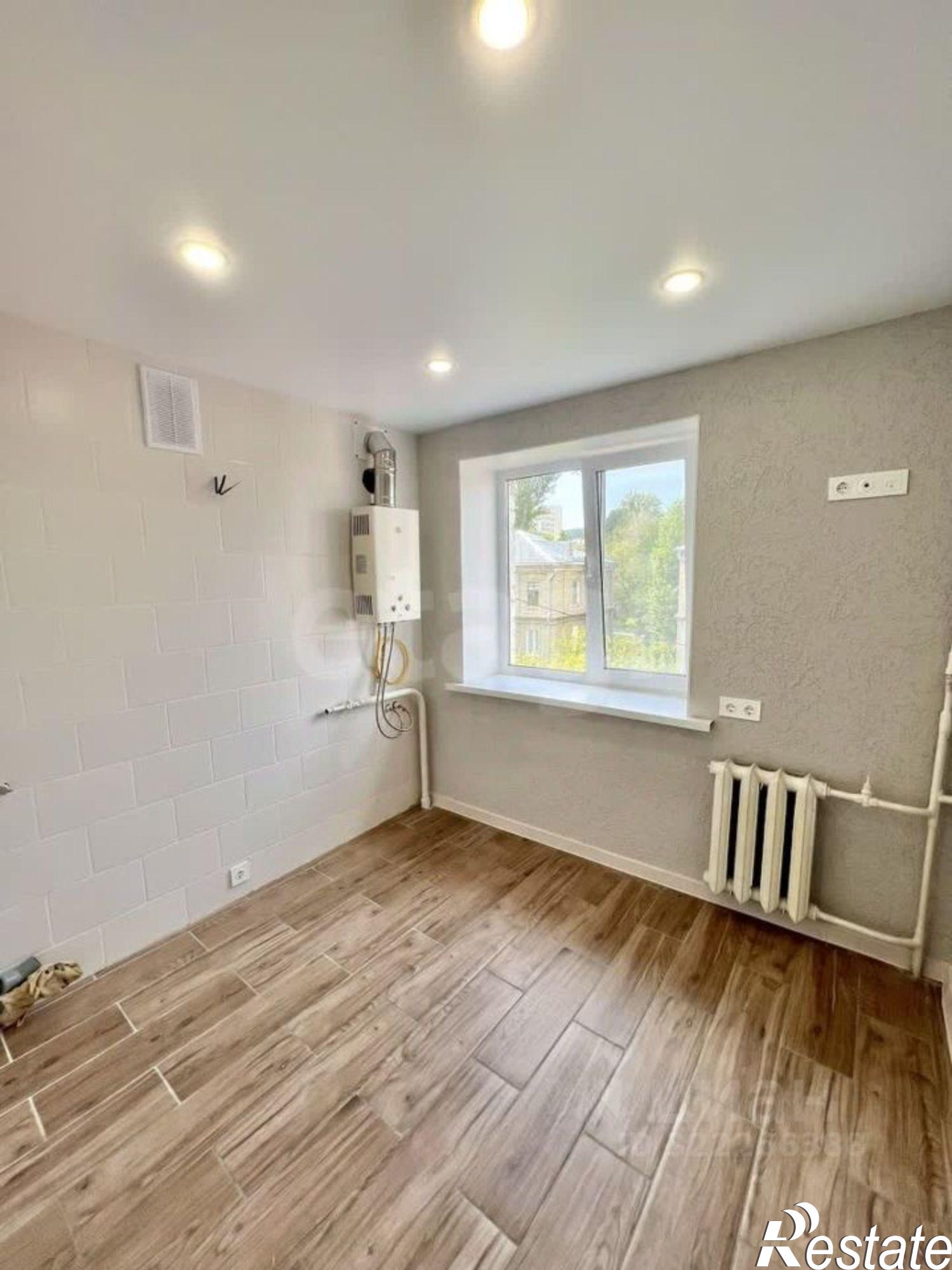 Купить квартиру за 4 990 000 рублей на Аткарская улица, 88