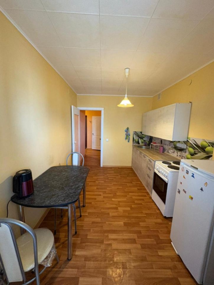 1-комн квартира ул.Федоровская, дом  4.