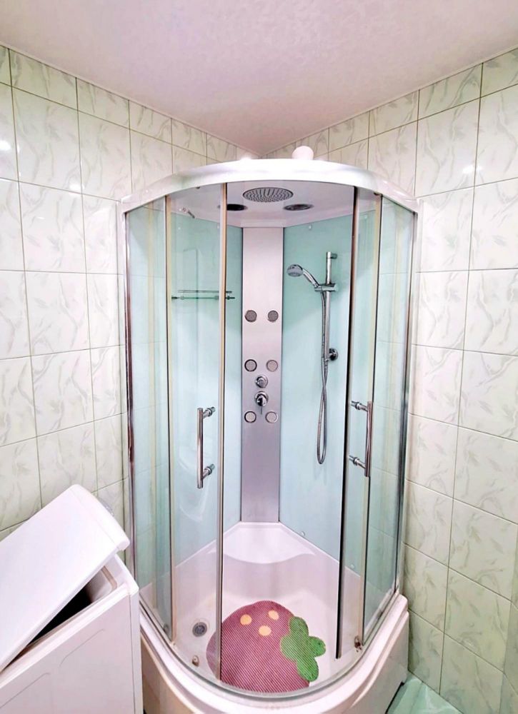 1-комн квартира Хрустальная, 68е