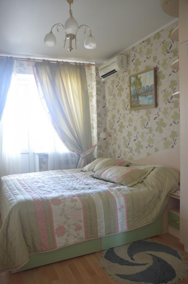 3-комн квартира Хользунова, дом 40/42