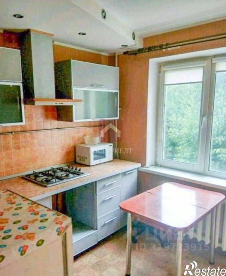 3-комн квартира улица Измайлова, 4,  д. 4