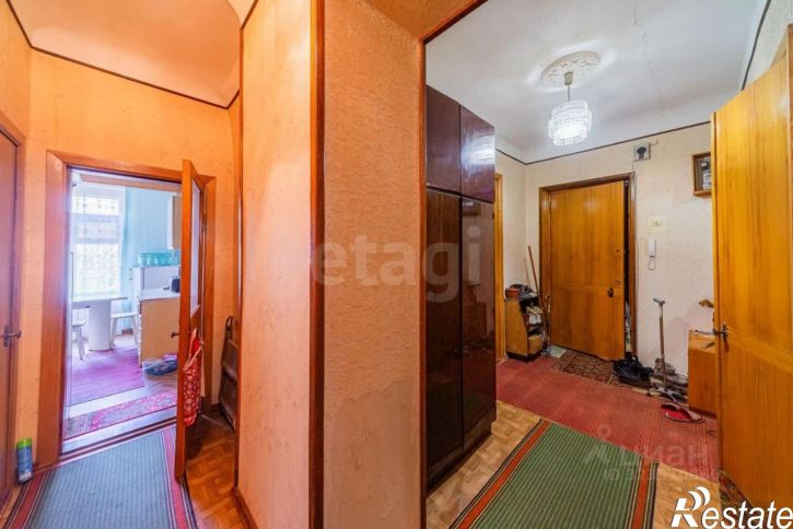 3-комн квартира ул Спартака, 10,  д. 10