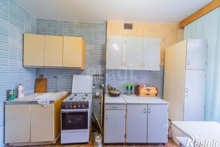 3-комн квартира ул Спартака, 10,  д. 10