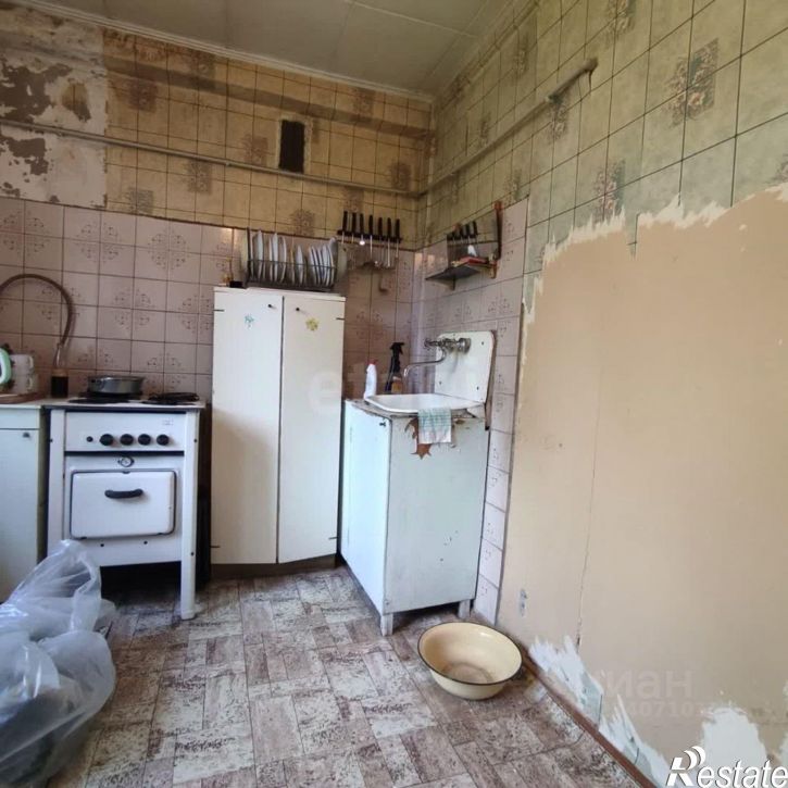 3-комн квартира ул им академика О.К.Антонова, 21,  д. 21