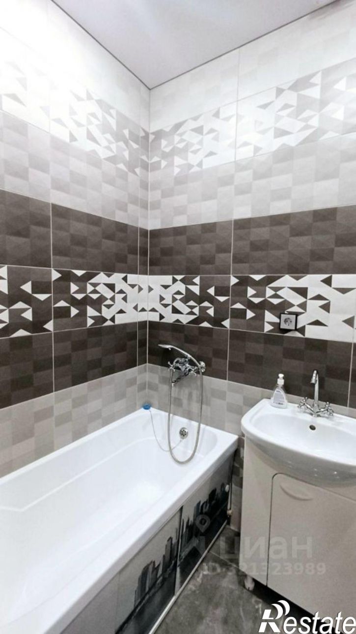 2-комн квартира улица Зои Космодемьянской, 17,  д. 17