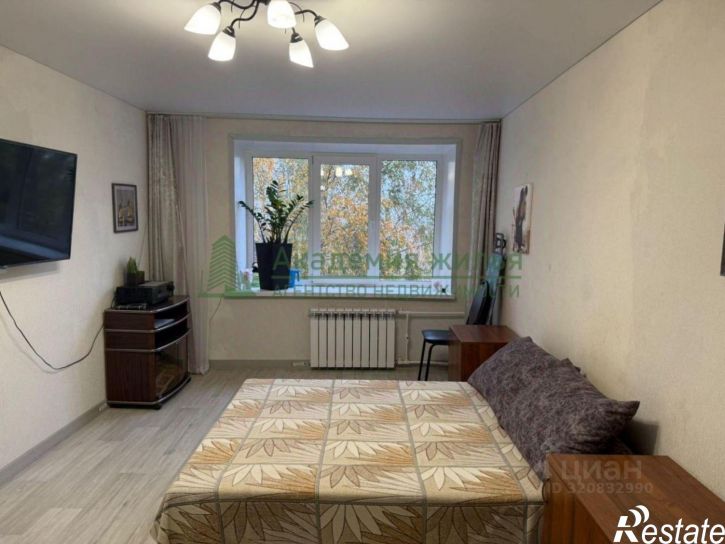 1-комн квартира ул Гвардейская, 3,  д. 3