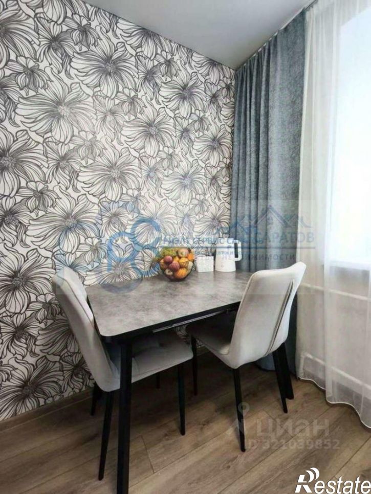 2-комн квартира пр-кт Строителей, 3,  д. 3