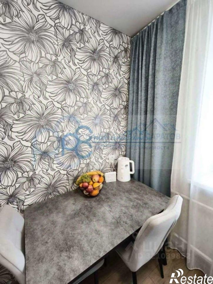 2-комн квартира пр-кт Строителей, 3,  д. 3