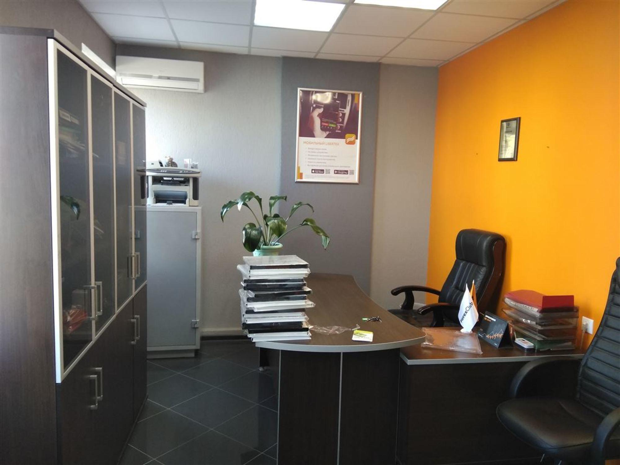 Сдать офис, помещение под офис за 76 000 рублей на ул Московская, д. 117Б