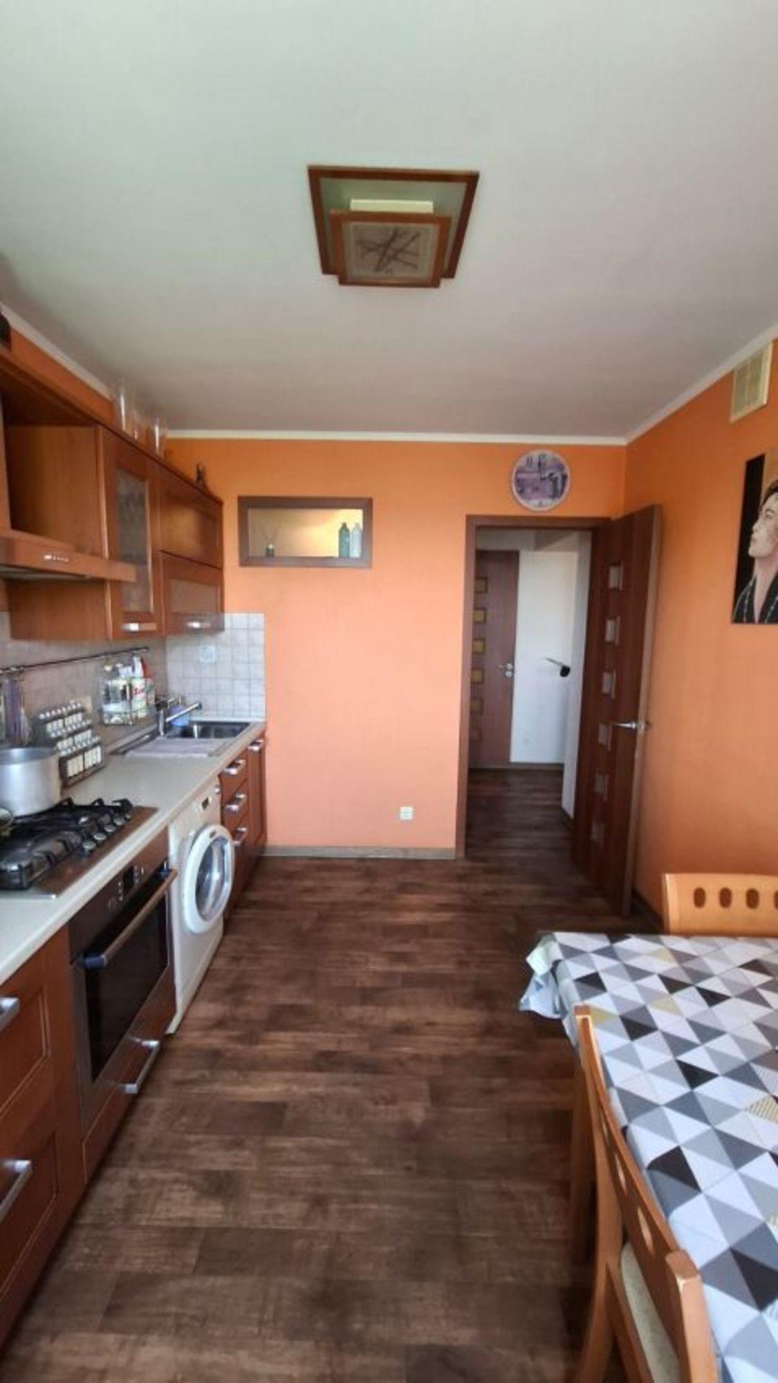 Купить квартиру за 5 350 000 рублей на Большая Затонская улица, 27