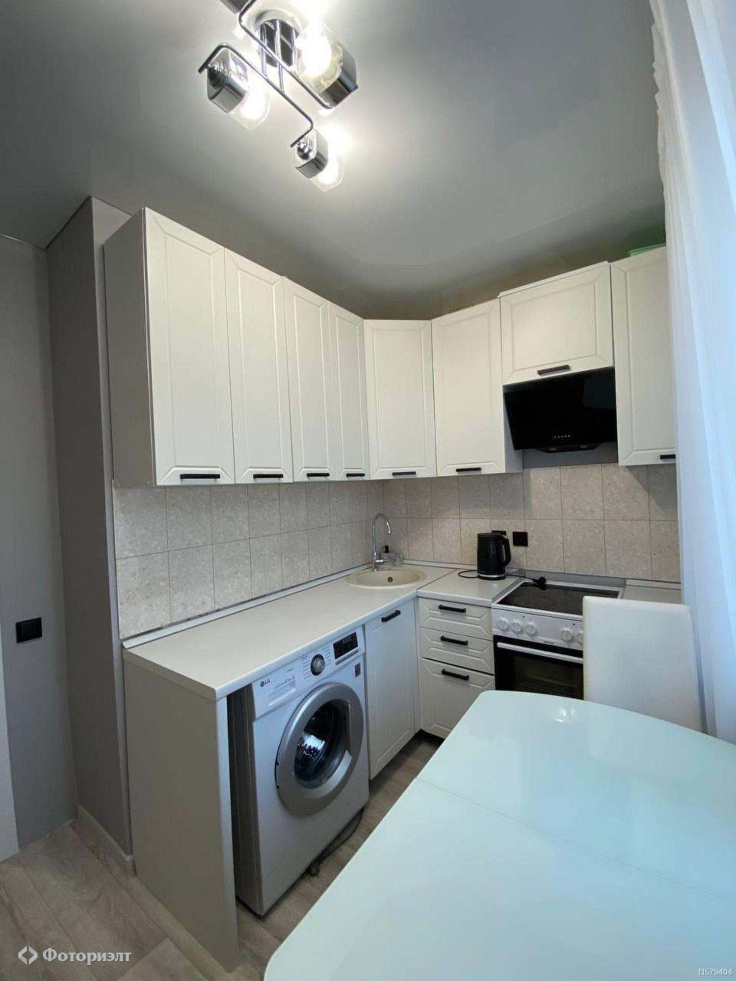 Купить квартиру за 5 249 000 рублей на Карьерная ул, 2