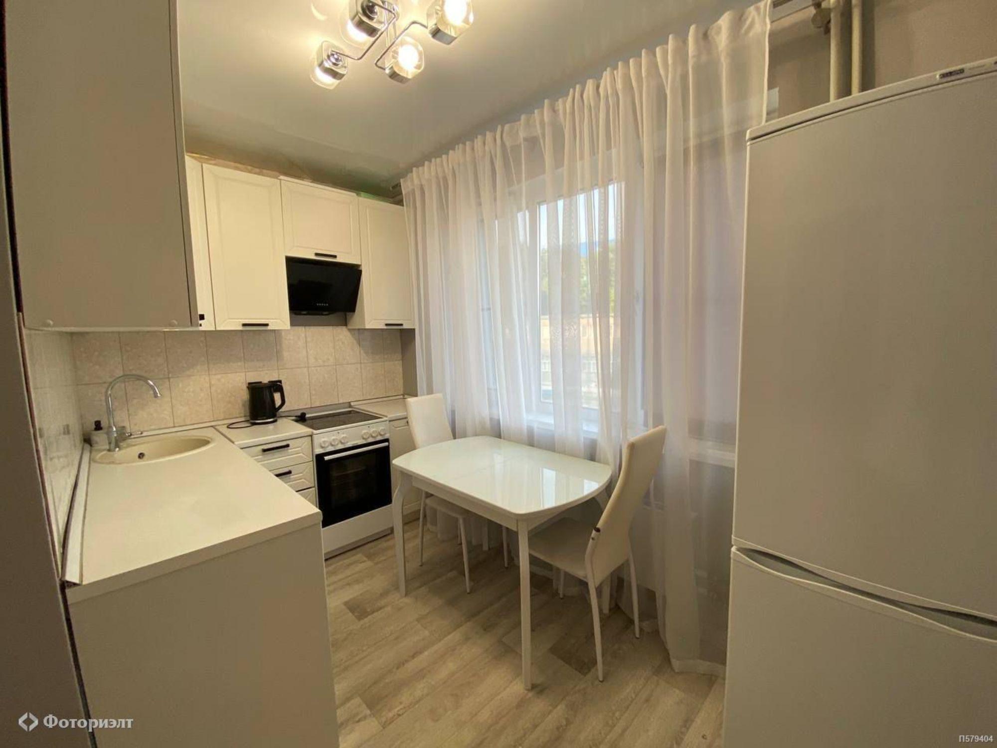 Купить квартиру за 5 249 000 рублей на Карьерная ул, 2