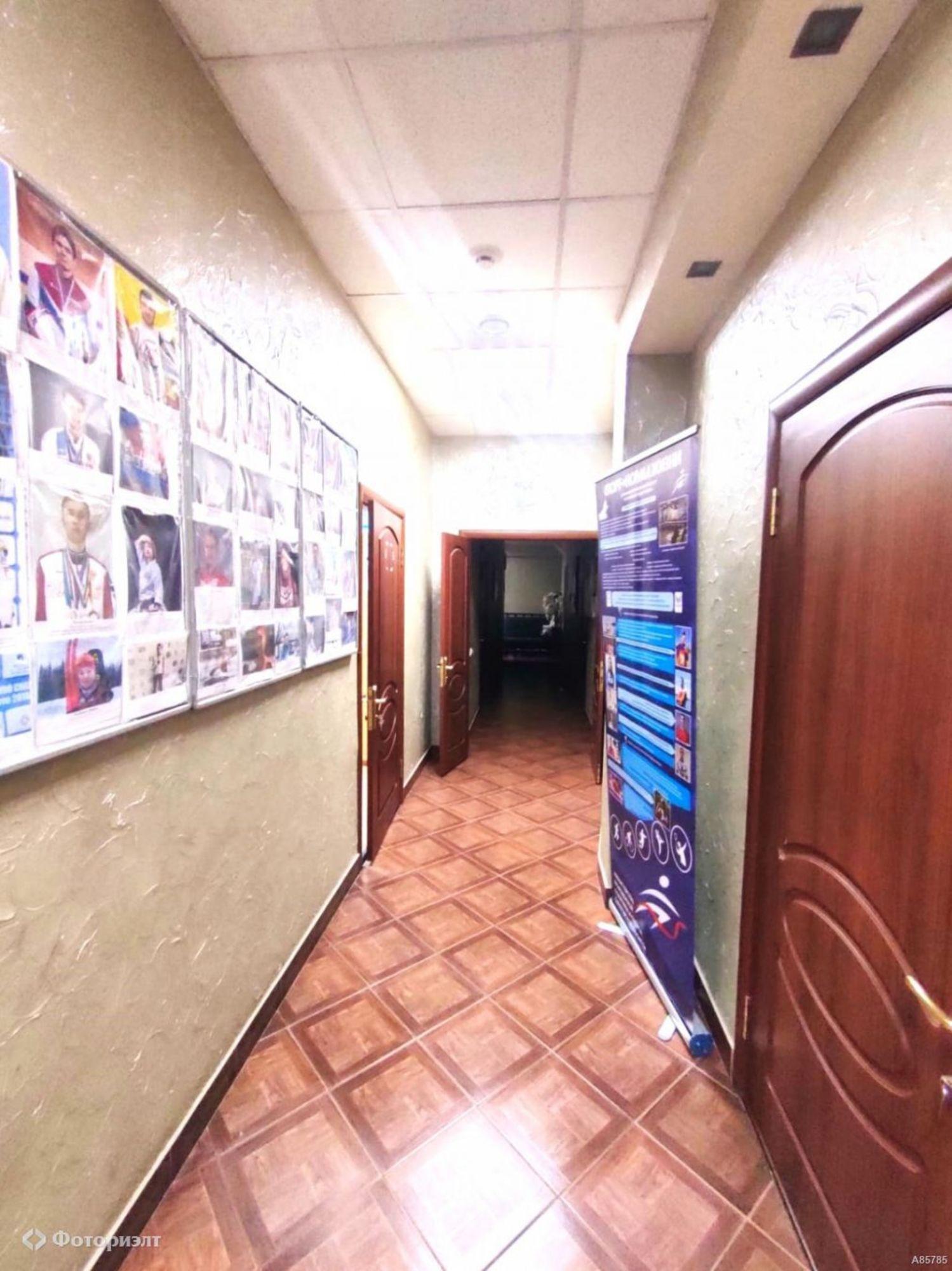 Сдать офис, помещение под офис за 100 000 рублей на Казачья Б. ул, 31