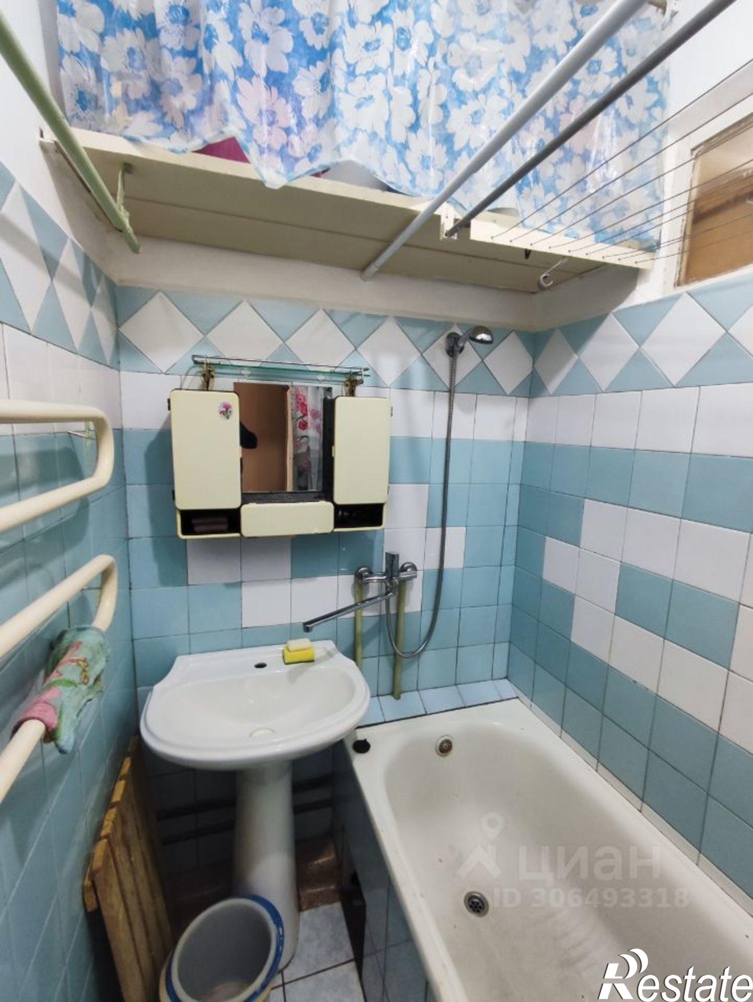 Сдать квартиру за 253 000 рублей на Деловая улица, 17