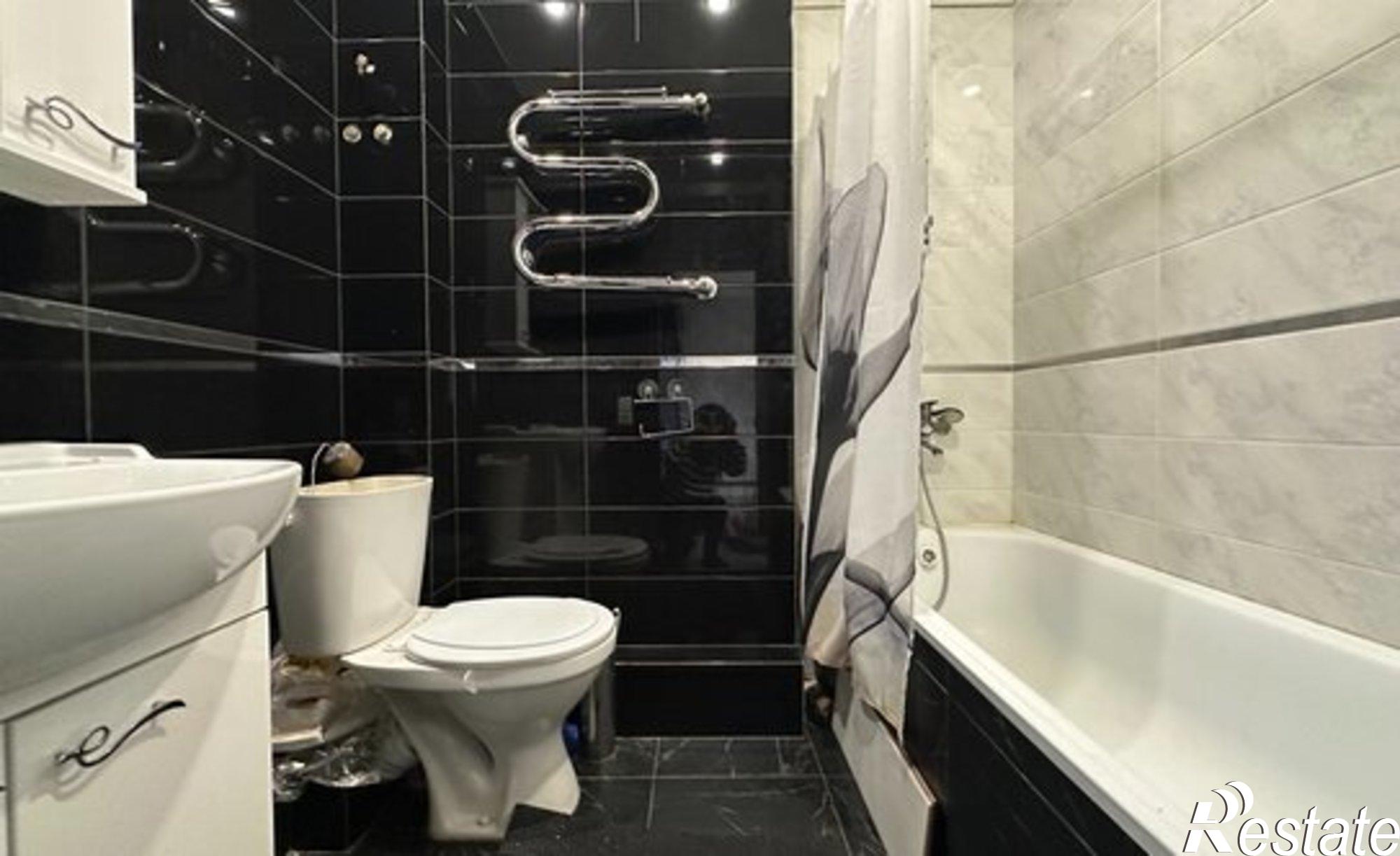 Купить квартиру за 3 000 000 рублей на Ладожская улица, 5