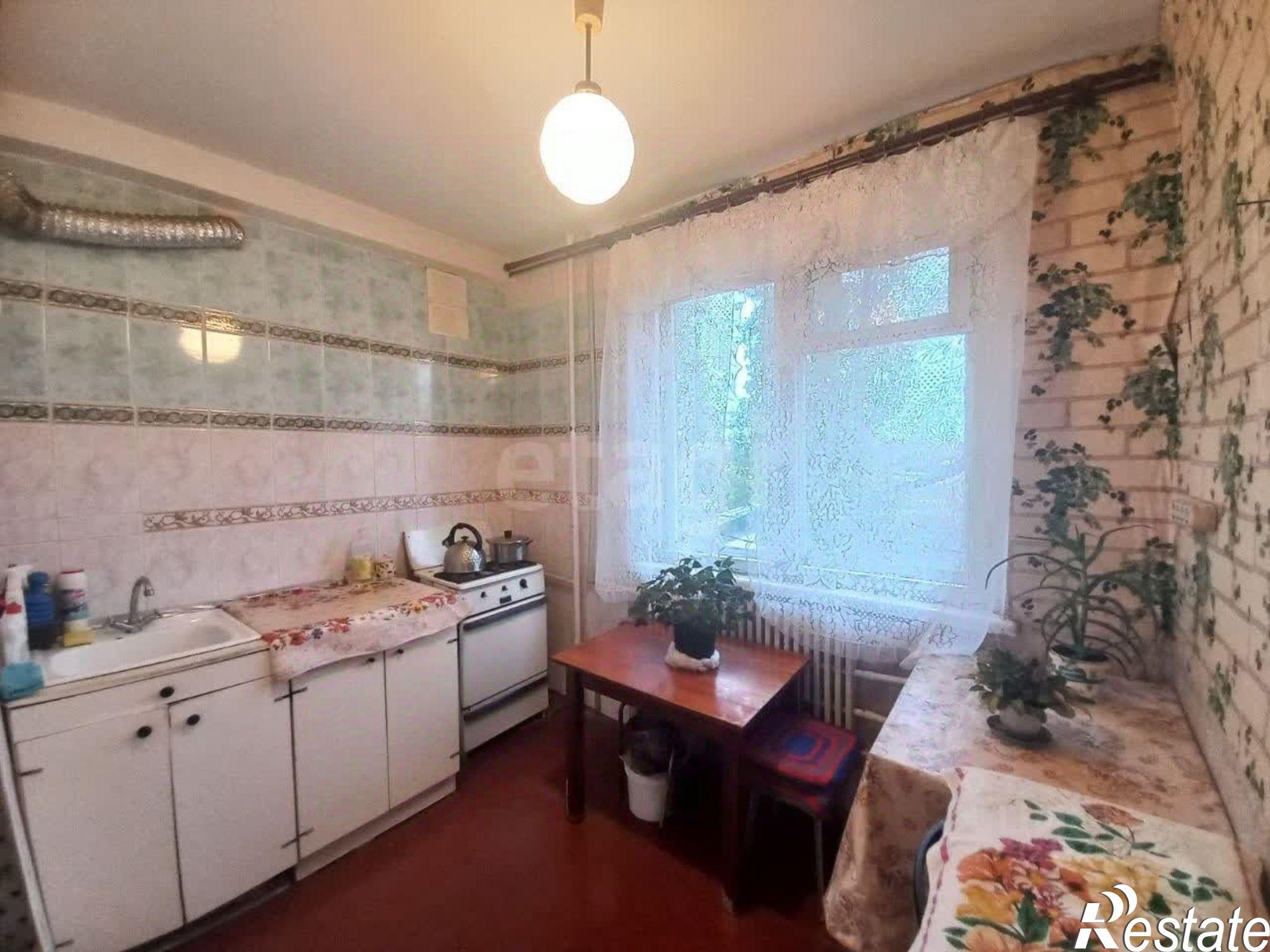 Купить комнату за 1 350 000 рублей на Санаторный проезд, 9