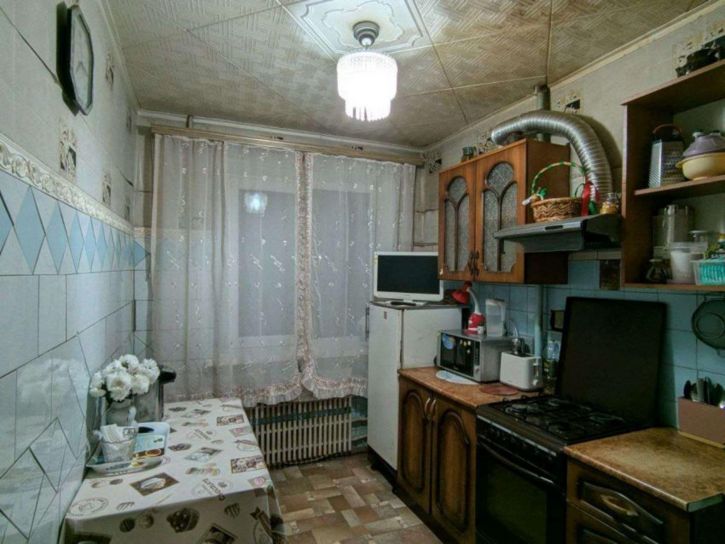 3-комн квартира Буровая улица, 17