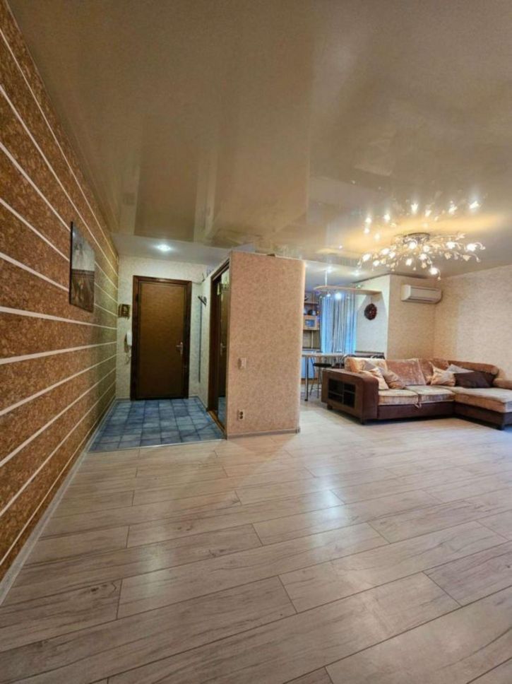 3-комн квартира Усть-Курдюмская улица, 7а