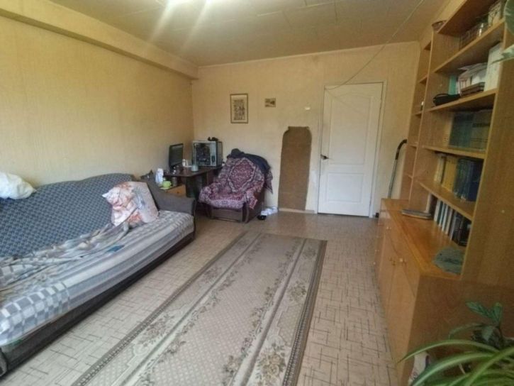 3-комн квартира Строителей проспект, 56