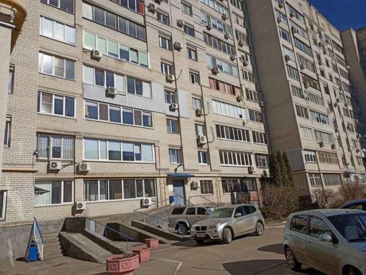 4-комн квартира Одесская улица, 7а