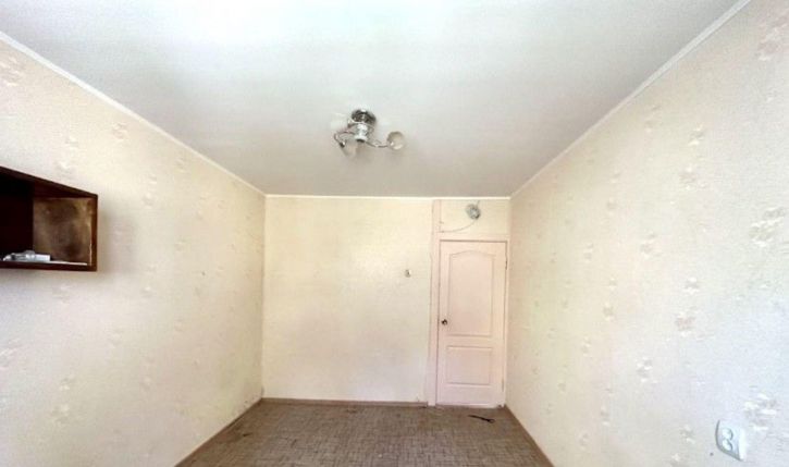 3-комн квартира Днепропетровская улица, 4