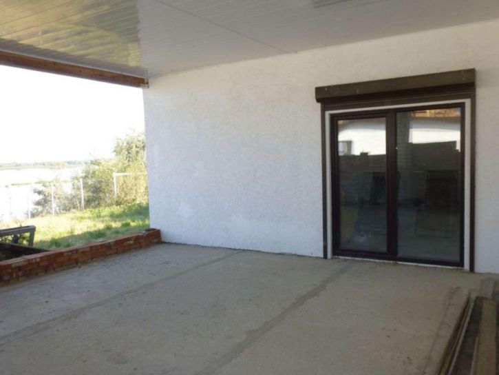 Коттедж/дом Береговая улица, 10