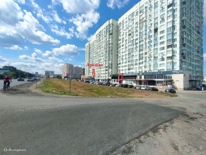 Торговое помещение Усть-Курдюмская ул, 25