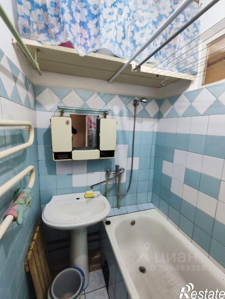 3-комн квартира Деловая улица, 17,  д. 17