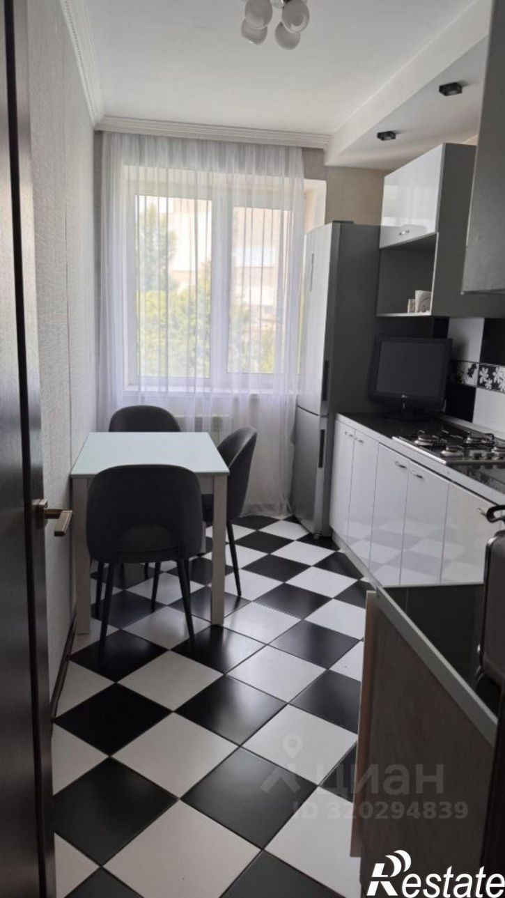 3-комн квартира Одесская улица, 24Б,  д. 24Б