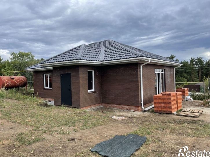 Коттедж/дом Белых Рос улица